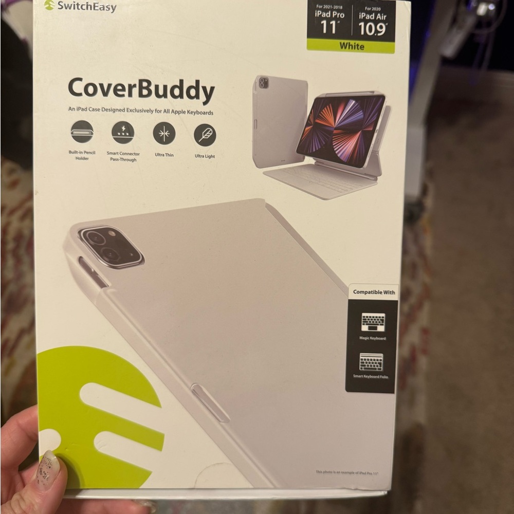 SwitchEasy CoverBuddy iPad Case - White